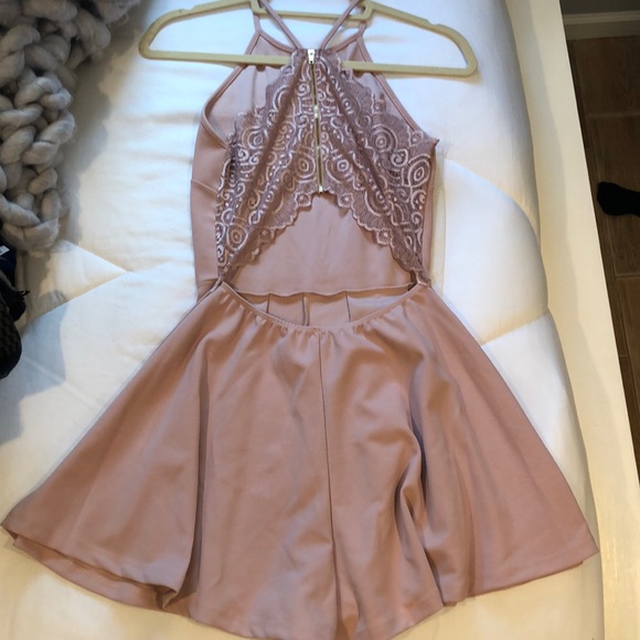 Light Pink Romper Medium - Picture 2 of 4
